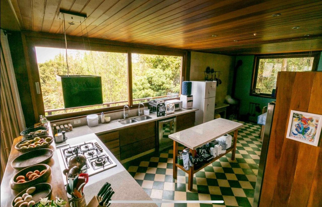 Willa Casa De Vidro Com Vista Mantiqueira - Com Cafe E Staff Campos do Jordão Zewnętrze zdjęcie